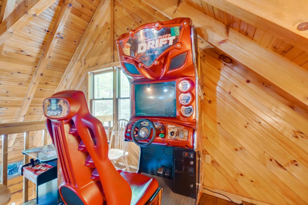Cabin With Hot Tub About 6 Mi To Downtown Gatlinburg! Zewnętrze zdjęcie