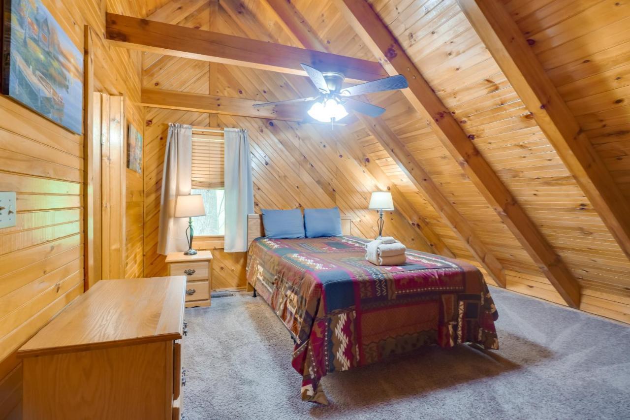 Cabin With Hot Tub About 6 Mi To Downtown Gatlinburg! Zewnętrze zdjęcie